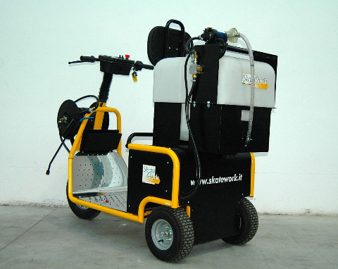 Electric Utility Vehicle with Tank Spraying Kit